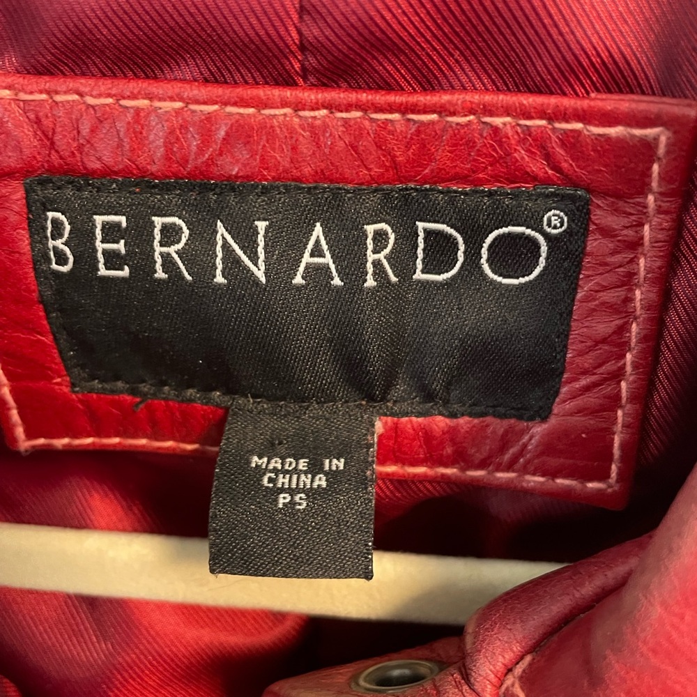 Bernardo, Petite Small, dark red leather jacket snap closure lined lightweight - Picture 2 of 9